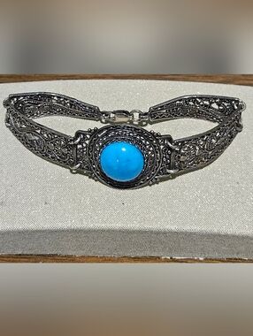 Filigree Silver Bracelet with Bright Turquoise Stone
